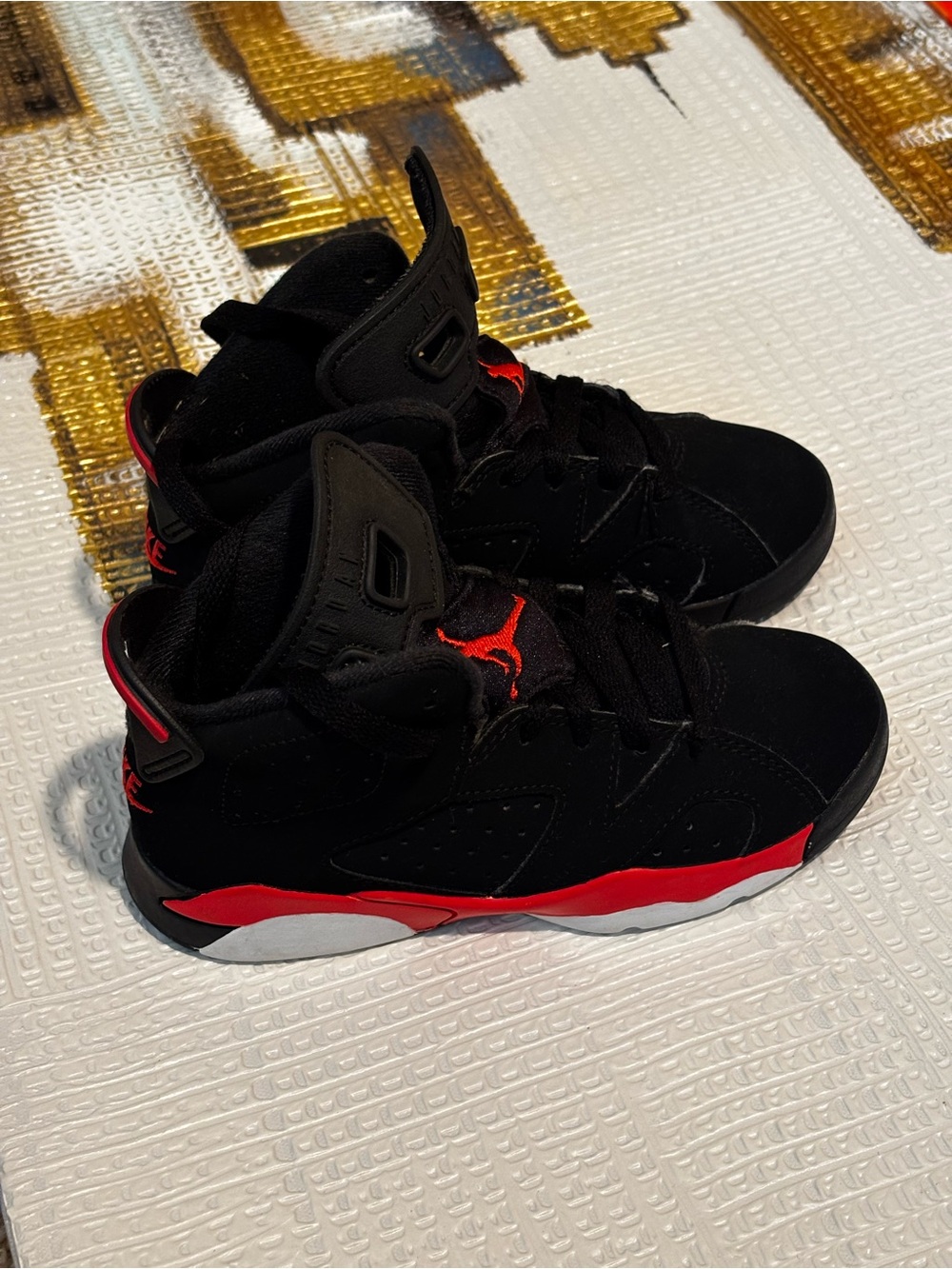 Jordan Kids Black and Red Infrared Six Sneakers